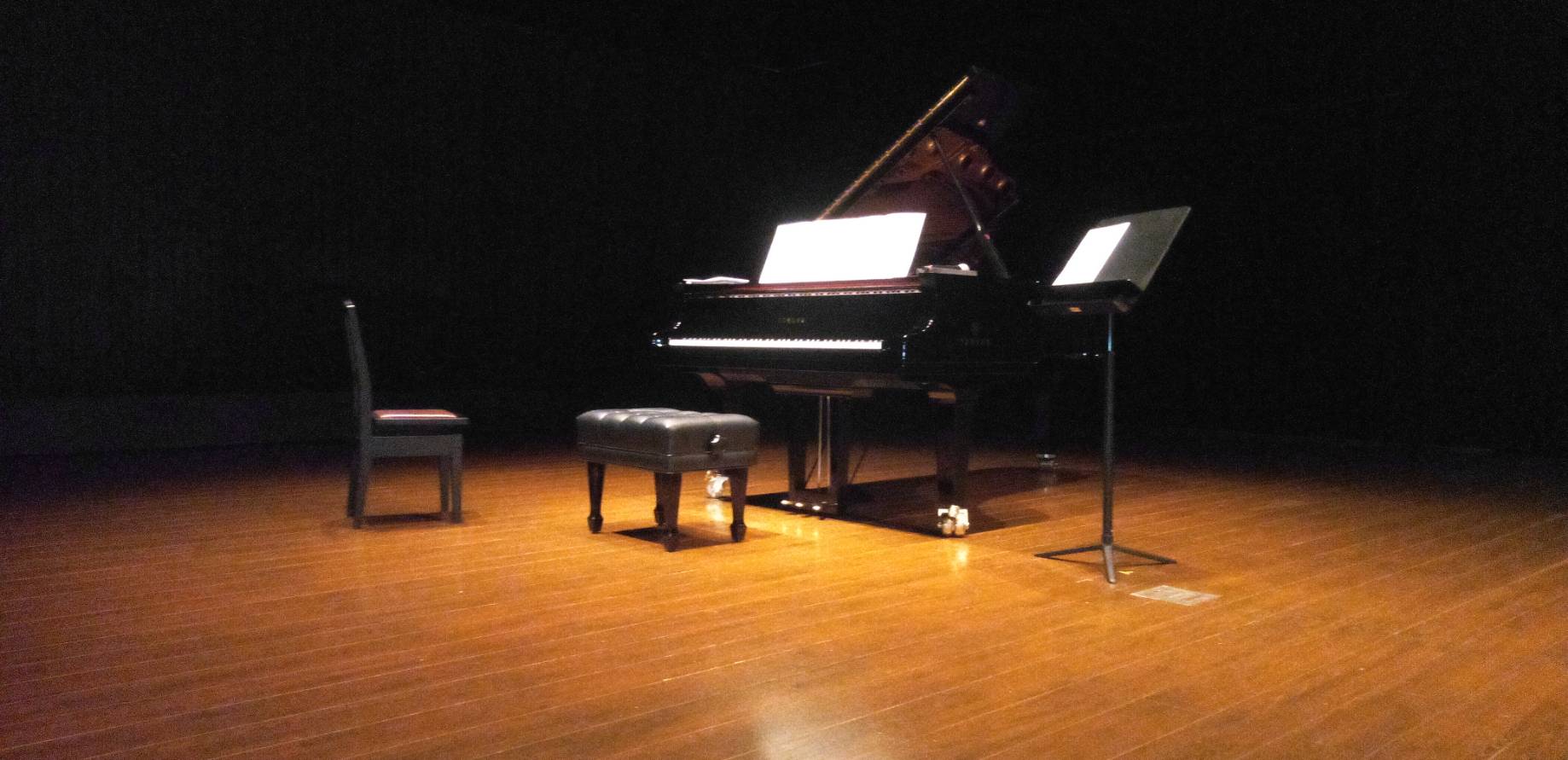 自己愛とは？　自分が好き・他者に思われて育つ・他者への愛につながる・年を重ねて成熟する。結局自分でやるしかない。　自分をコントロールする。　合わないと思ったら、離れる。